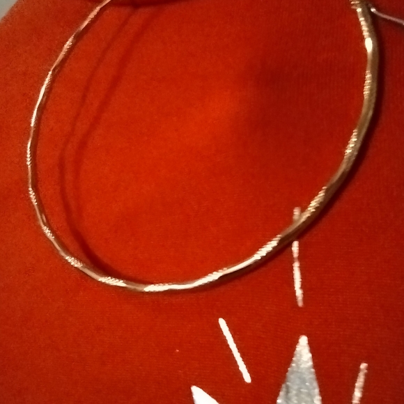 Soda pop 3-in across diameter gold tone high quality earrings 🏀 hoop lol - Picture 4 of 10